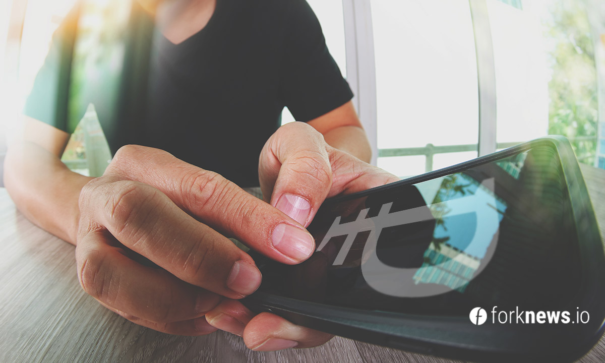Операторы связи предложили хранить цифровые рубли на смартфонах